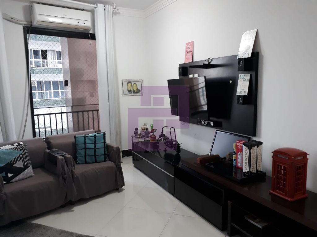 Apartamento à Venda na Orla da Praia das Pitangueiras por R$ 700.000,00