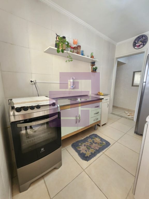 Apartamento de 3 dormitórios à venda no bairro Pitangueiras em Guarujá