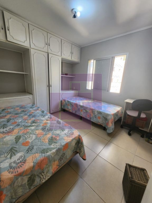 Apartamento de 3 dormitórios à venda no bairro Pitangueiras em Guarujá
