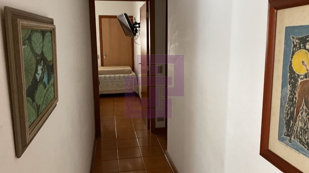 Aluguel de Apartamento Padrão com 3 Dormitórios em Pitangueiras, Guarujá