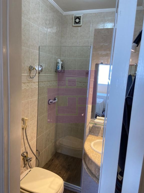 Apartamento de 3 dormitórios na Asturias, Guarujá - Imperdível!