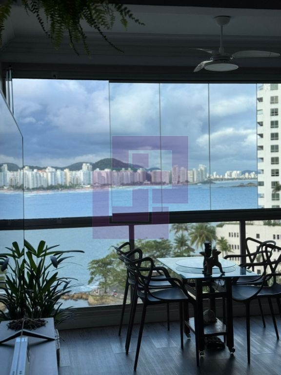Apartamento de 3 dormitórios na Asturias, Guarujá - Imperdível!