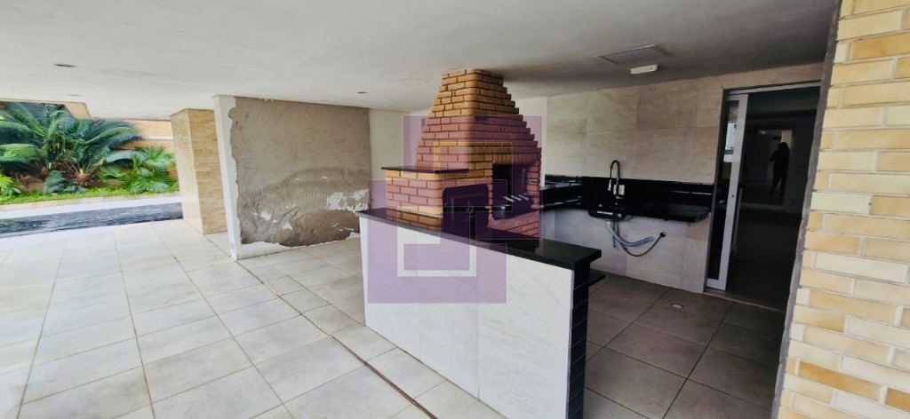 Apartamento de 3 dormitórios com lazer completo no Jardim Astúrias, Guarujá