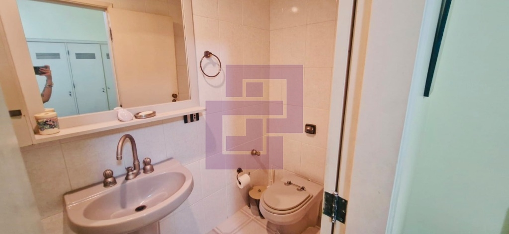 Apartamento com Vista Mar em Pitangueiras - Guarujá!