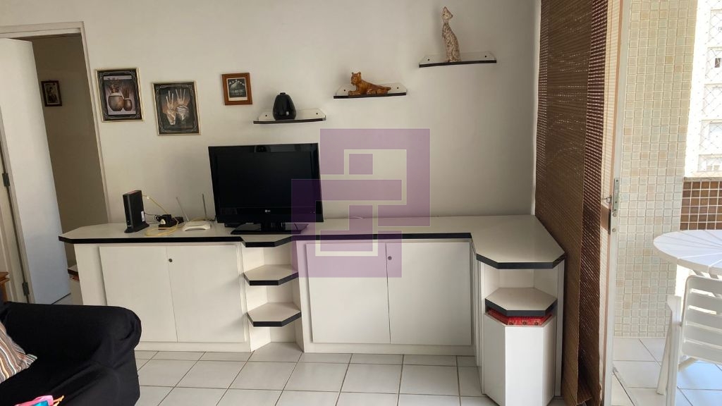 Locação de Apartamentos / Padrão na cidade de Guarujá