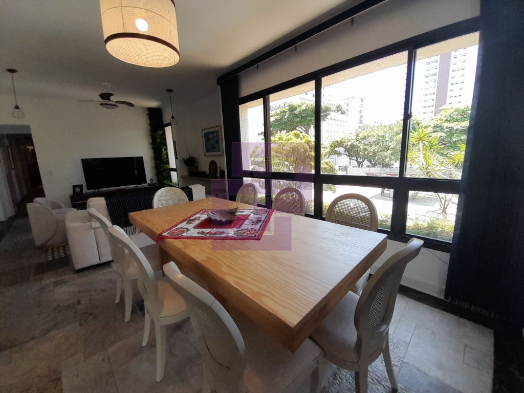Apartamento Padrão de 03 dormitórios para venda nas Pitangueiras.
