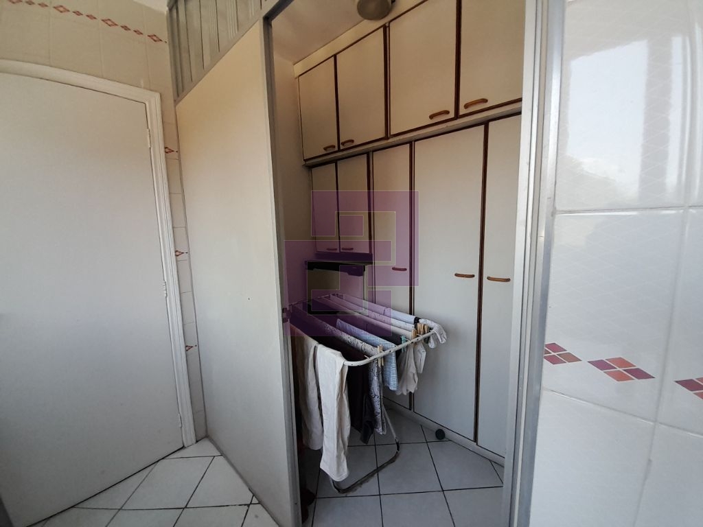 Apartamento Padrão de 03 dormitórios para venda nas Pitangueiras.