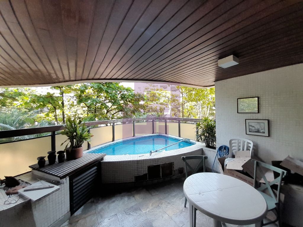 Apartamento Padrão de 03 dormitórios para venda nas Pitangueiras.