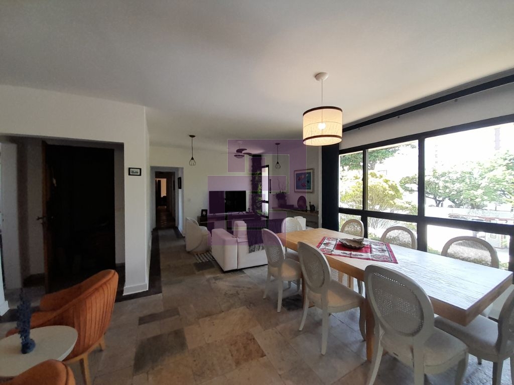 Apartamento Padrão de 03 dormitórios para venda nas Pitangueiras.
