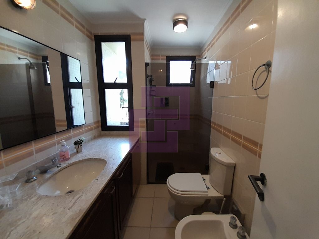 Apartamento Padrão de 03 dormitórios para venda nas Pitangueiras.