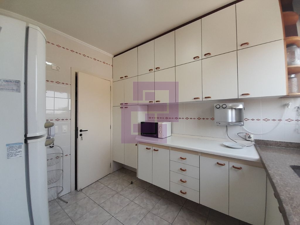 Apartamento Padrão de 03 dormitórios para venda nas Pitangueiras.
