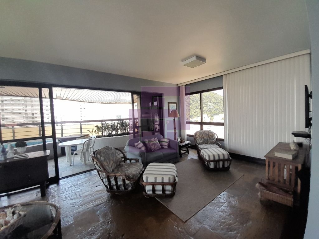 Apartamento Padrão de 03 dormitórios para venda nas Pitangueiras.