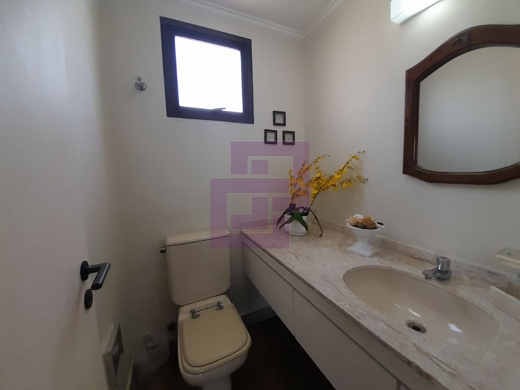 Apartamento Padrão de 03 dormitórios para venda nas Pitangueiras.