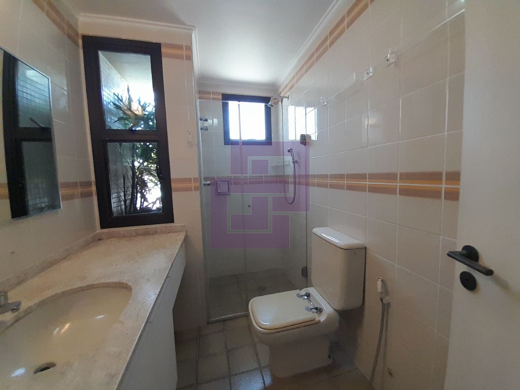 Apartamento Padrão de 03 dormitórios para venda nas Pitangueiras.