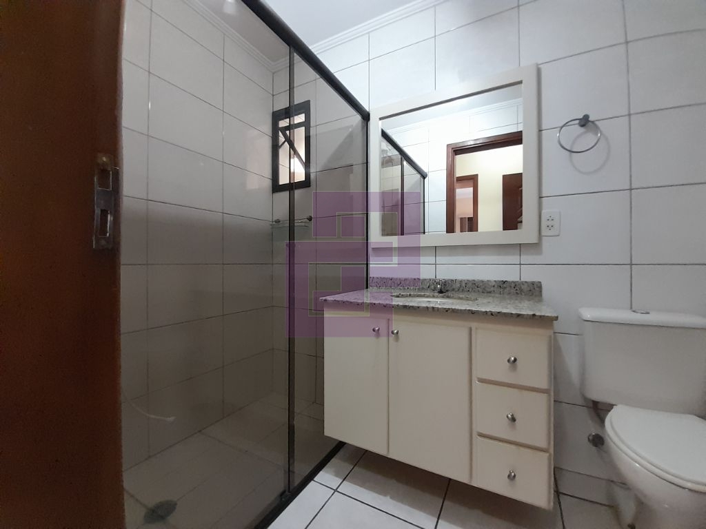 Apartamento Padrão de 02 dormitórios para venda na Praia da Enseada - Guarujá - SP