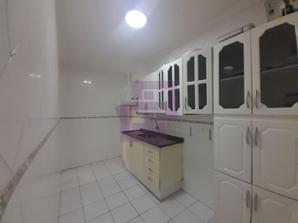 Apartamento padrão de 01 dormitório para locação anual nas p