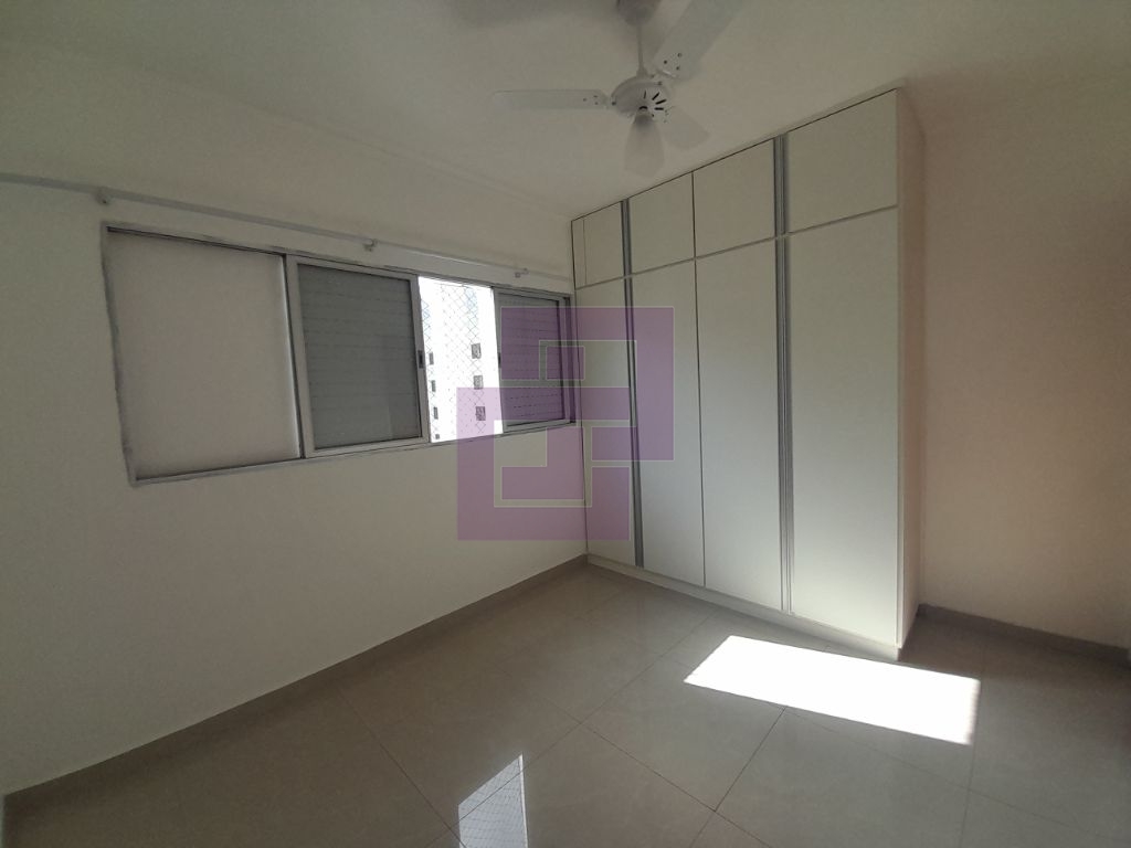 Apartamento Padrão de 03 dormitórios para locação anual nas Pitangueiras.