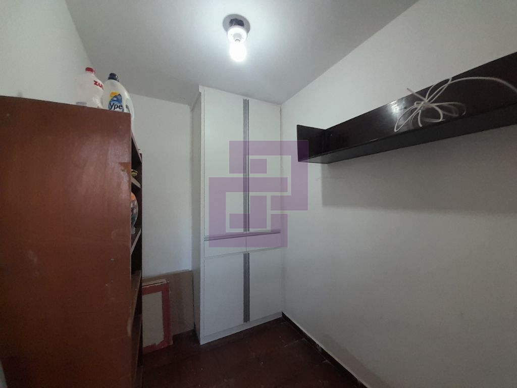 Apartamento Padrão de 03 dormitórios para locação anual nas Pitangueiras.