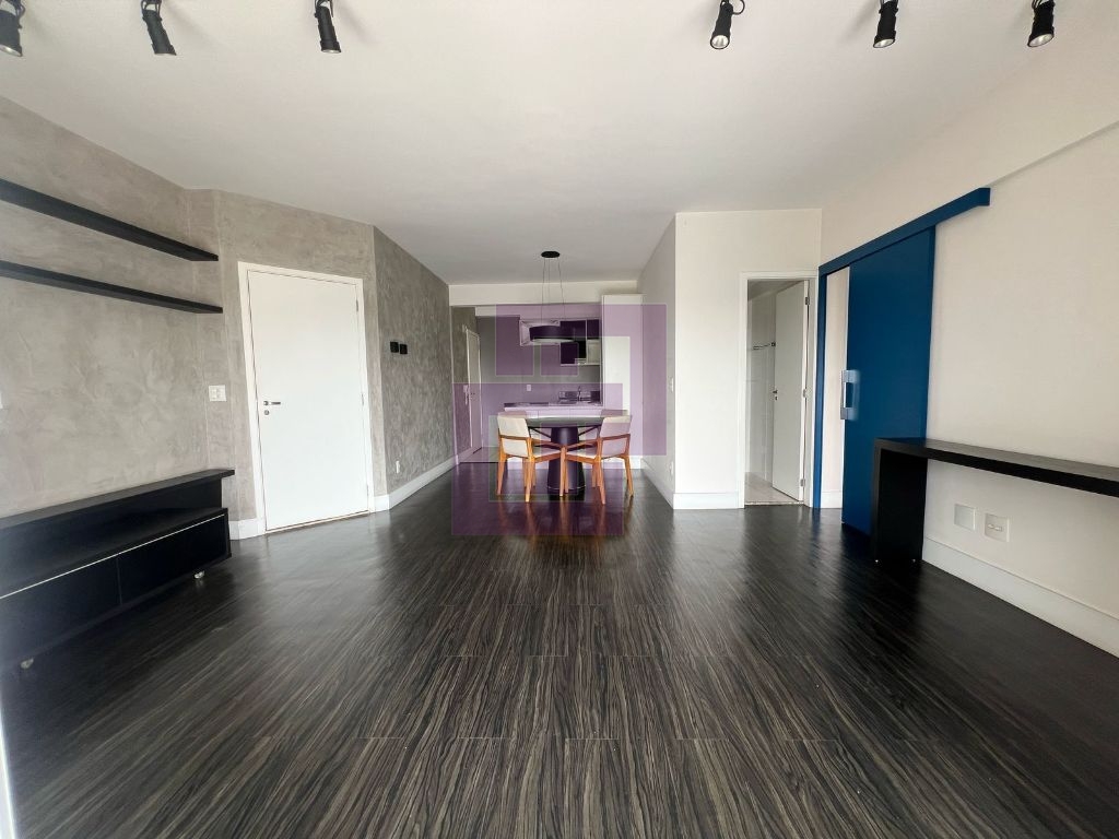 Apartamento de 83 m² locação condomínio clube, uma mega suít - foto 3