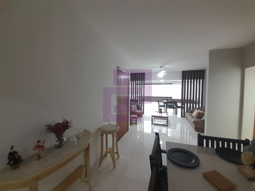 Apartamento Padrão de 03 dormitórios para venda nas Pitangueiras Guarujá SP