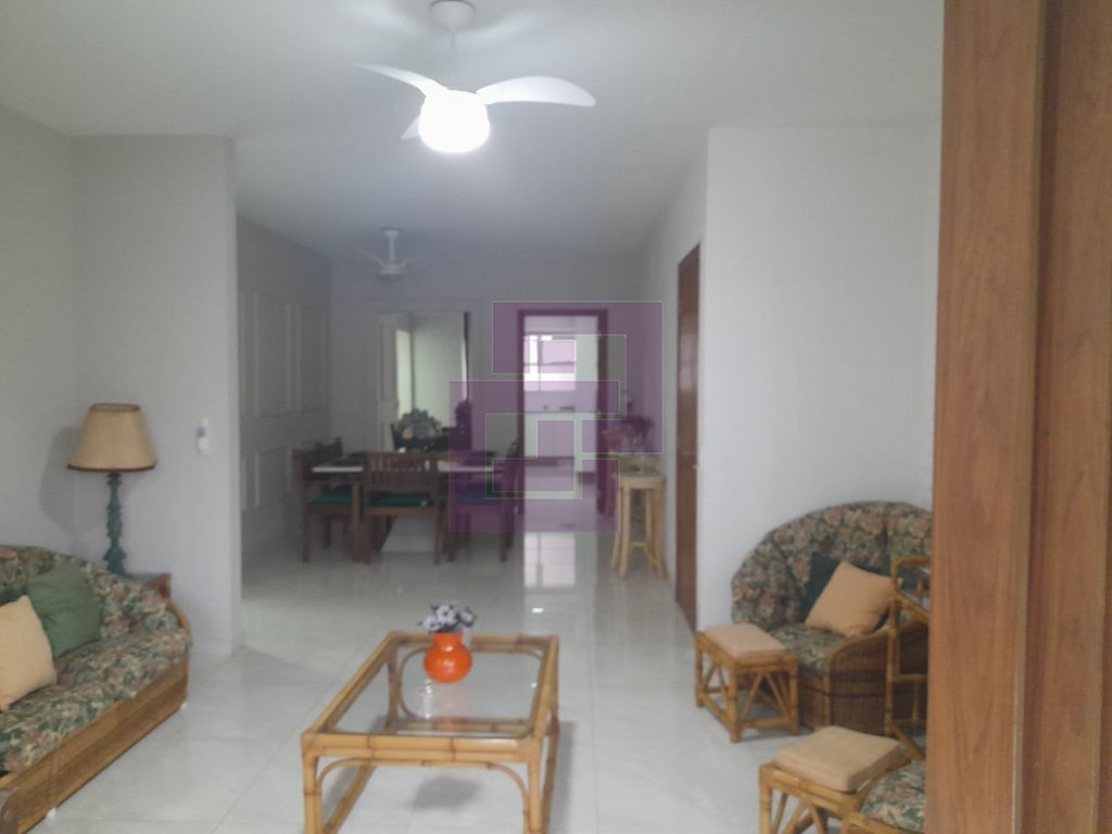 Apartamento Padrão de 03 dormitórios para venda nas Pitangueiras Guarujá SP