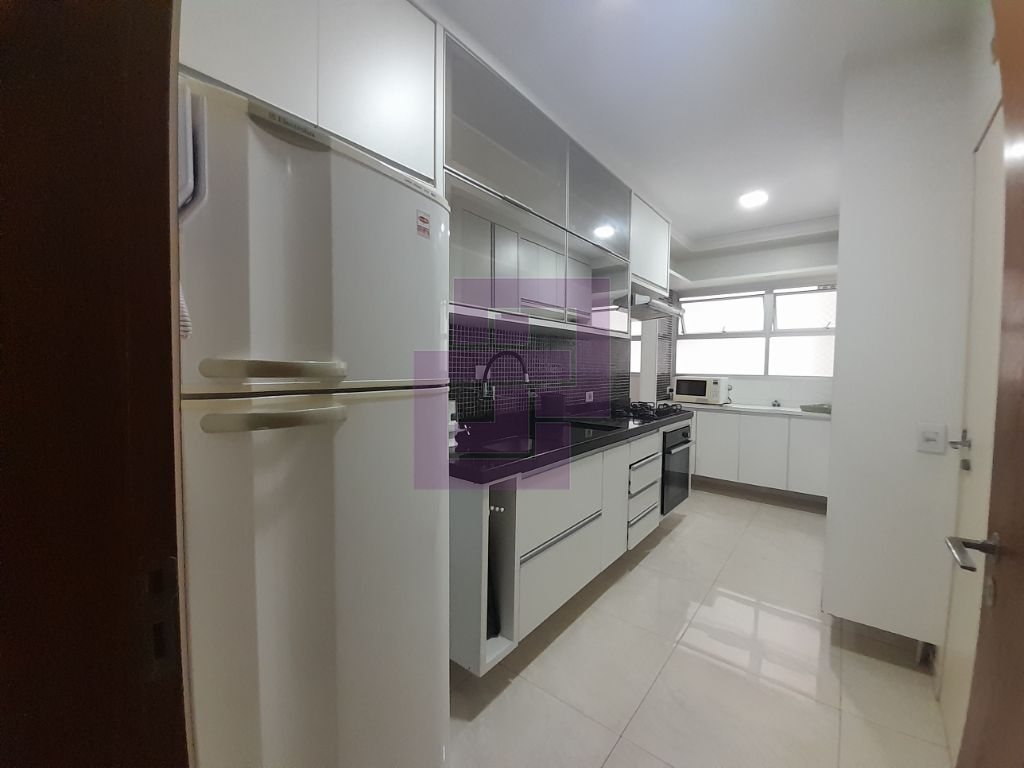 Apartamento Padrão de 03 dormitórios para venda nas Pitangueiras Guarujá SP