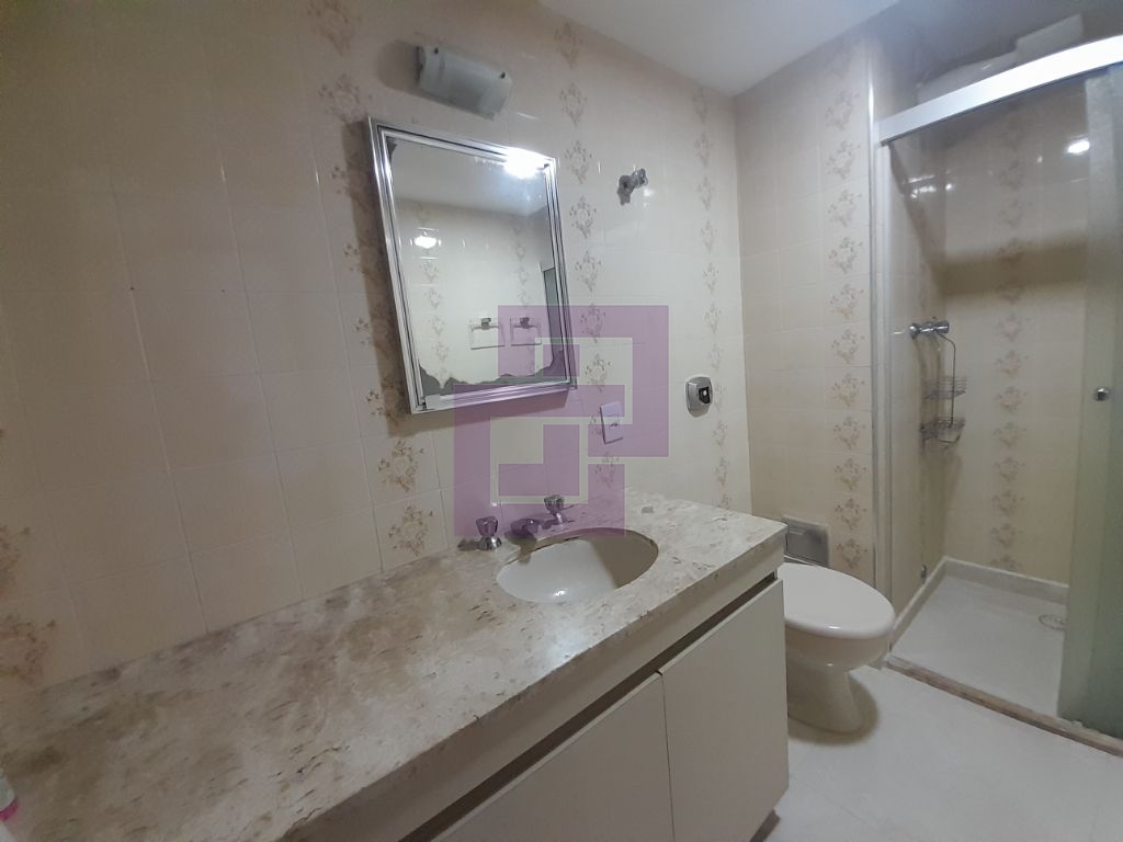 Apartamento Padrão de 03 dormitórios para venda nas Pitangueiras Guarujá SP