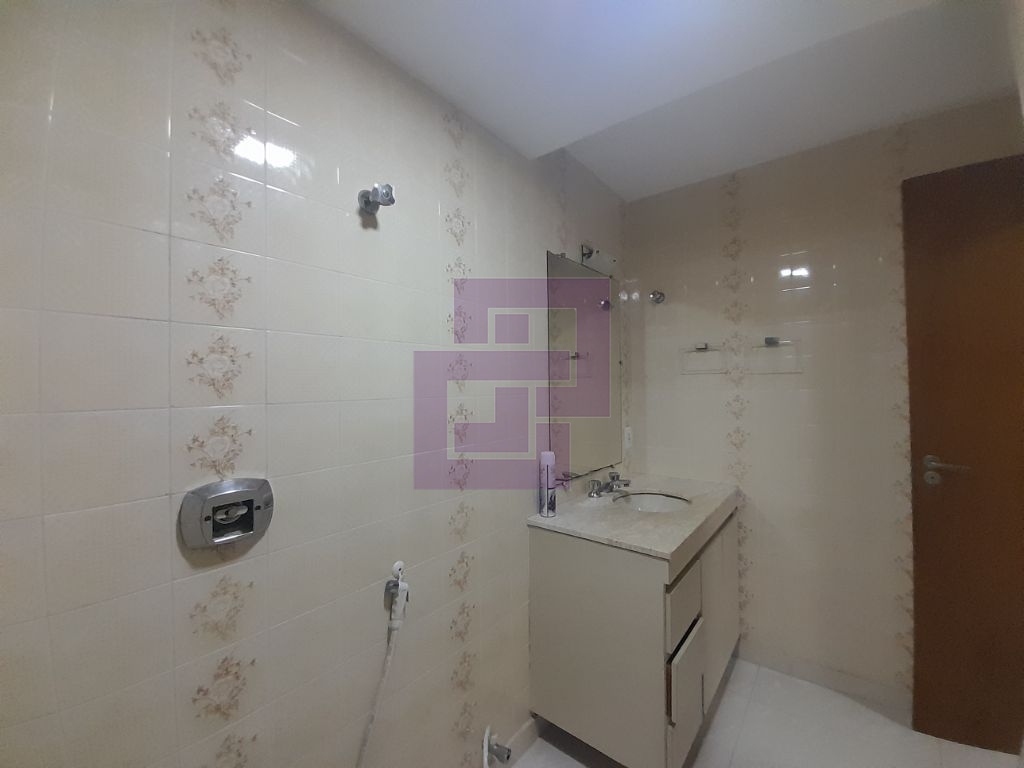 Apartamento Padrão de 03 dormitórios para venda nas Pitangueiras Guarujá SP