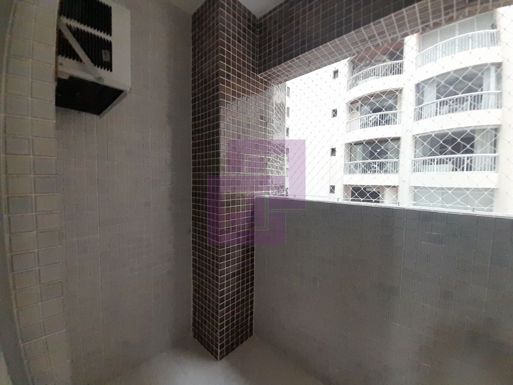 Apartamento Padrão de 03 dormitórios para venda nas Pitangueiras Guarujá SP