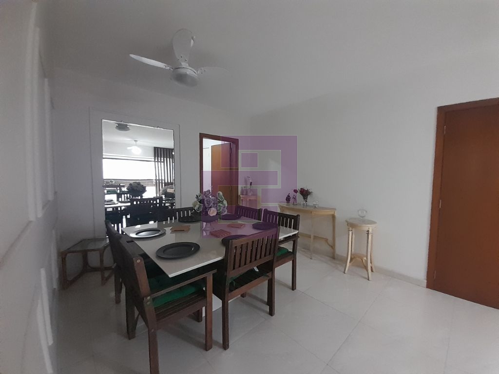 Apartamento Padrão de 03 dormitórios para venda nas Pitangueiras Guarujá SP