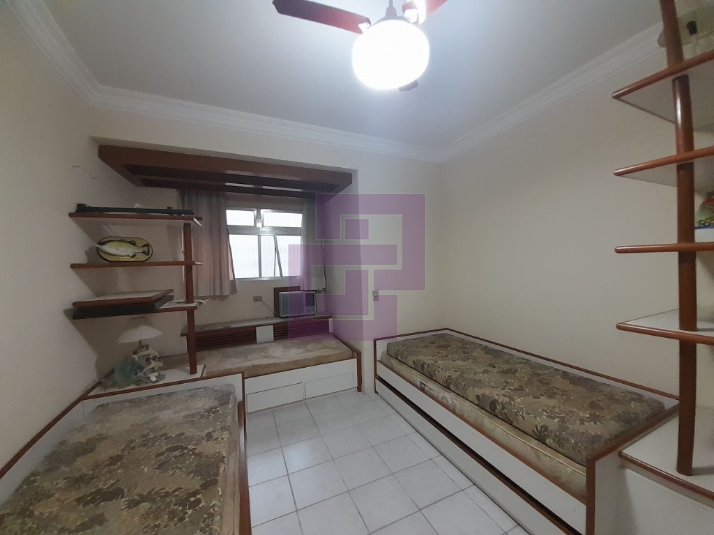 Apartamento Padrão de 03 dormitórios para venda nas Pitangueiras Guarujá SP