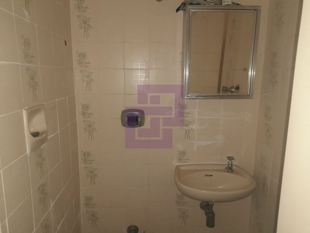 Apartamento Padrão de 03 dormitórios para venda nas Pitangueiras Guarujá SP