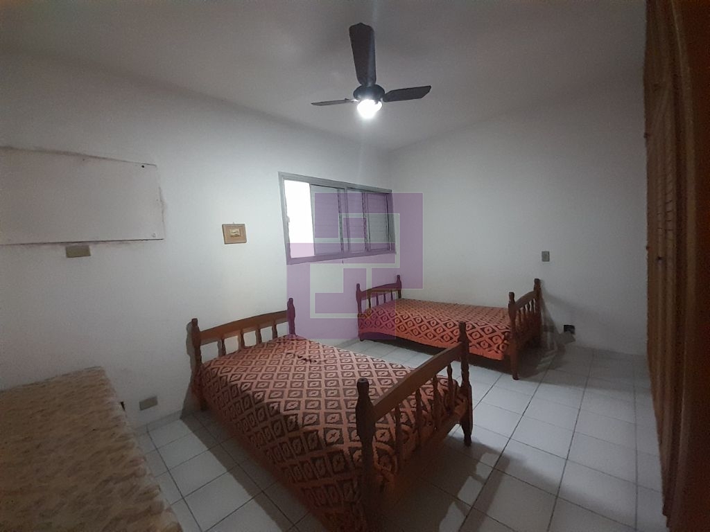 Apartamento Padrão de 03 dormitórios para venda nas Pitangueiras Guarujá SP