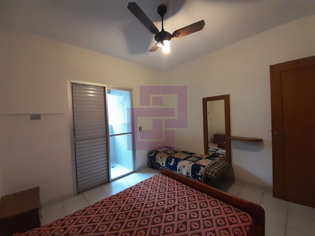 Apartamento Padrão de 03 dormitórios para venda nas Pitangueiras Guarujá SP