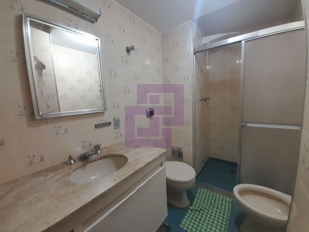 Apartamento Padrão de 03 dormitórios para venda nas Pitangueiras Guarujá SP