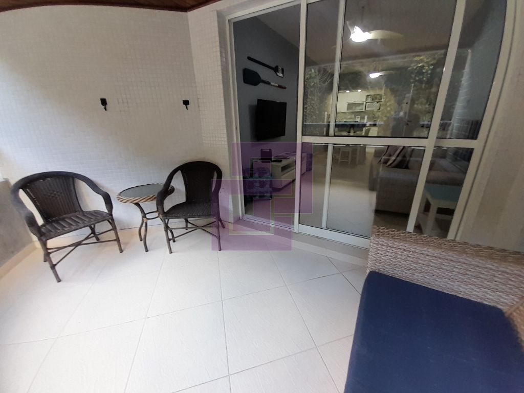 Venda de Apartamentos / Padrão na cidade de Guarujá