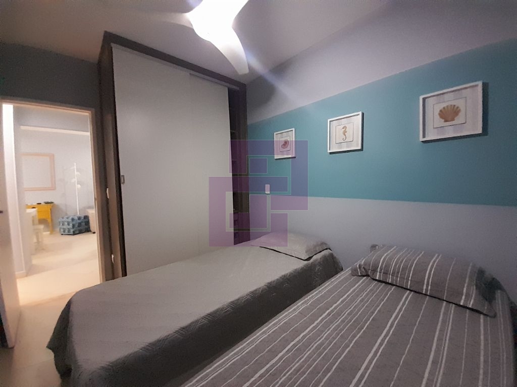 Venda de Apartamentos / Padrão na cidade de Guarujá