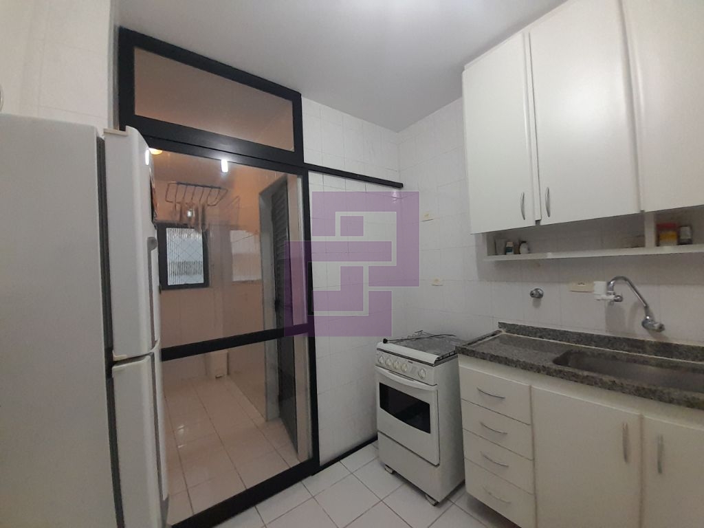 Venda de Apartamentos / Padrão na cidade de Guarujá
