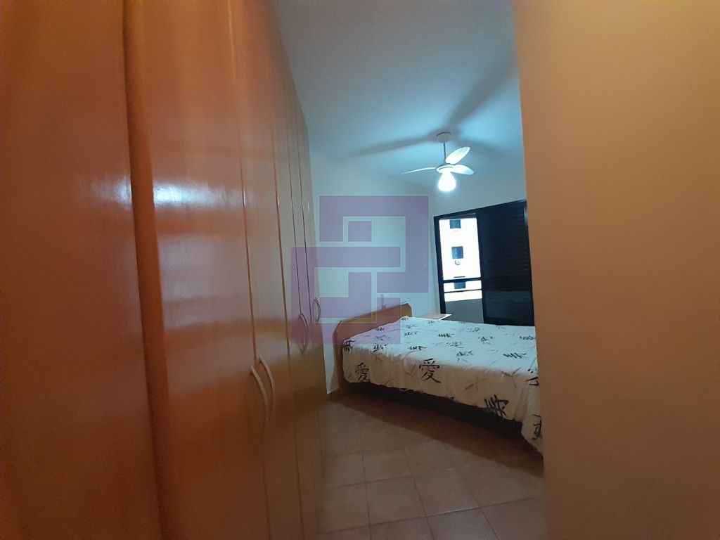 Venda de Apartamentos / Padrão na cidade de Guarujá