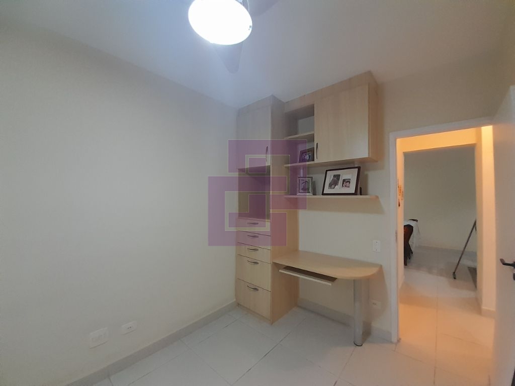 Venda de Apartamentos / Padrão na cidade de Guarujá