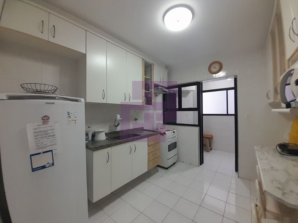 Venda de Apartamentos / Padrão na cidade de Guarujá