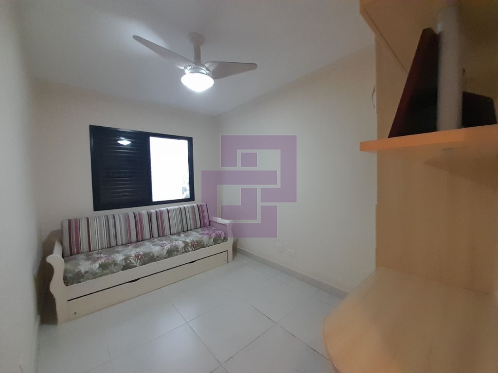 Venda de Apartamentos / Padrão na cidade de Guarujá