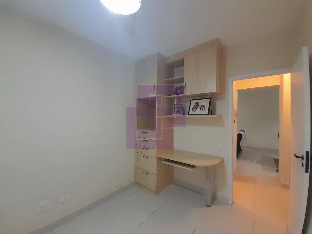 Venda de Apartamentos / Padrão na cidade de Guarujá