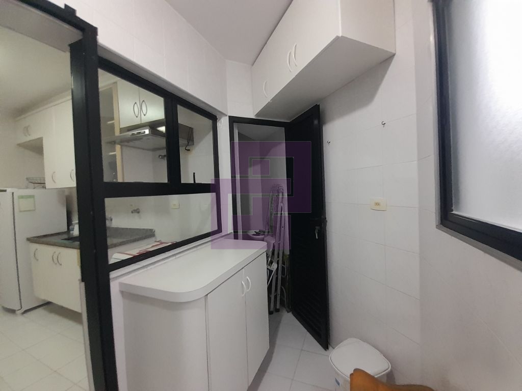 Venda de Apartamentos / Padrão na cidade de Guarujá