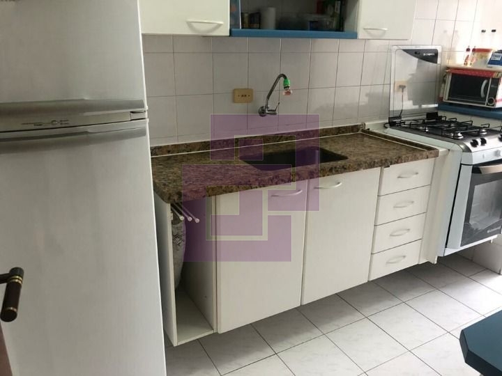 Apartamento Padrão de 02 dormitórios para venda e locação anual na Enseada Guarujá SP