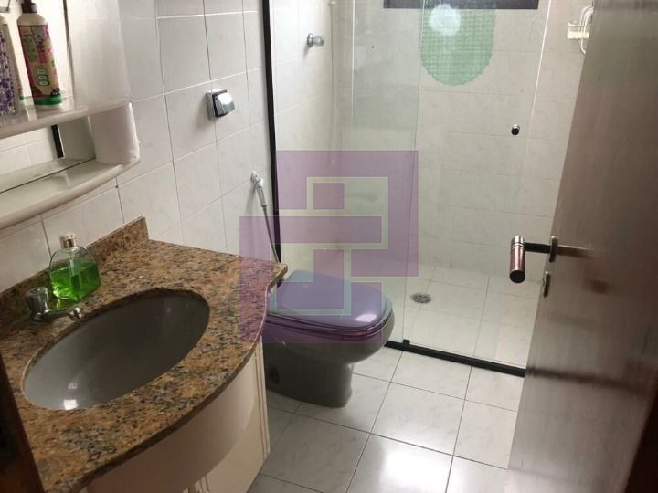 Apartamento Padrão de 02 dormitórios para venda e locação anual na Enseada Guarujá SP