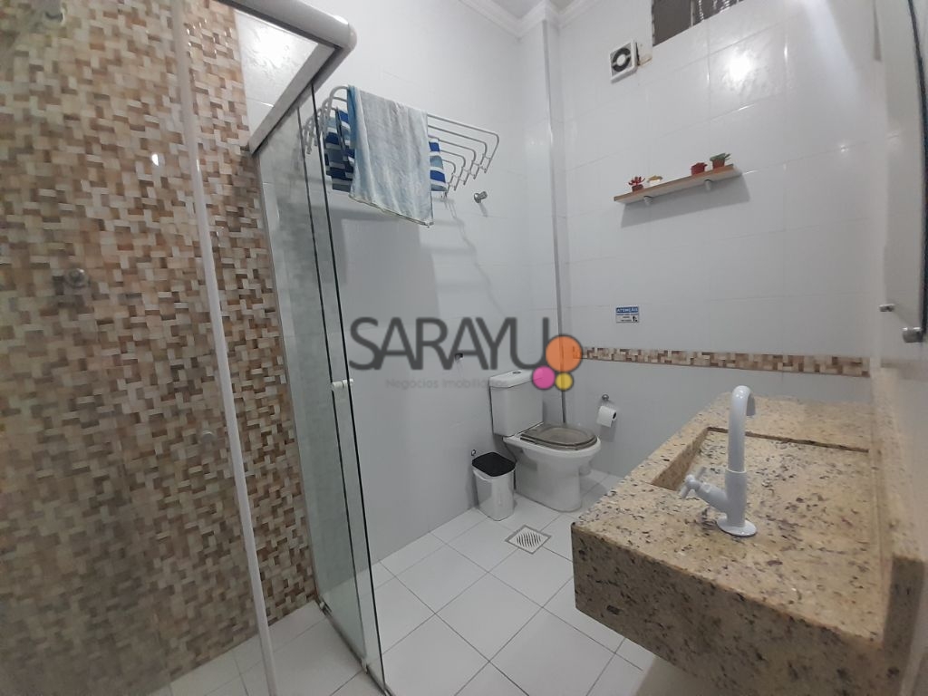 Apartamento Padrão de 02 dormitórios para venda nas Pitangueiras Guarujá.
