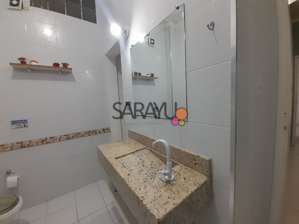 Apartamento Padrão de 02 dormitórios para venda nas Pitangueiras Guarujá.
