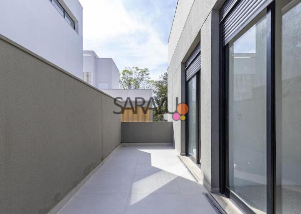 Condominio fechado, casa alto padrão a venda