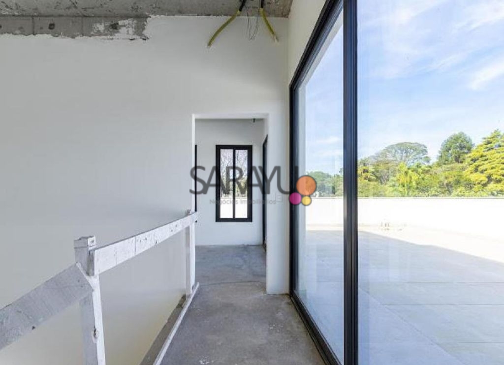 Condominio fechado, casa alto padrão a venda